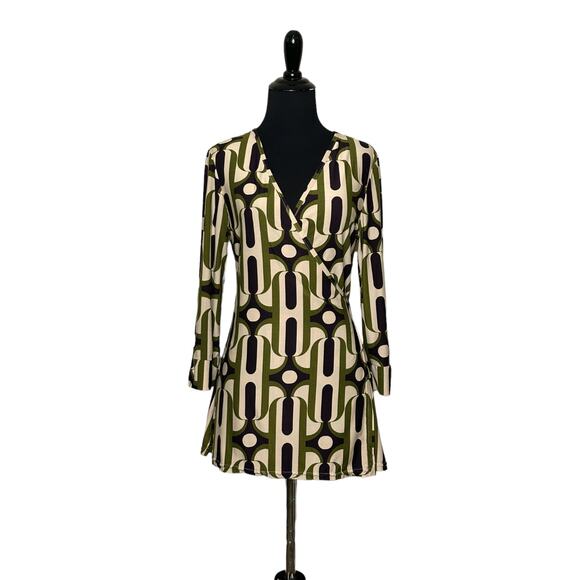 Helena Hart cream green black retro wrap blouse size 2 - Picture 8 of 10